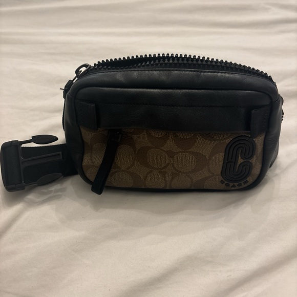 Coach Men's Brown and Black Crossbody Bag - Picture 2 of 8